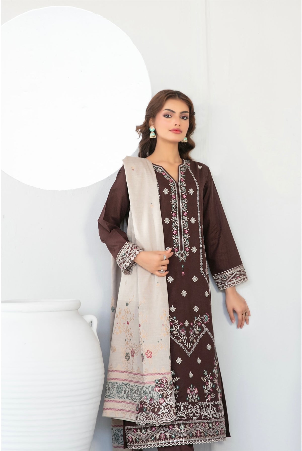 ABDAR BANADORA EMBROIDERY