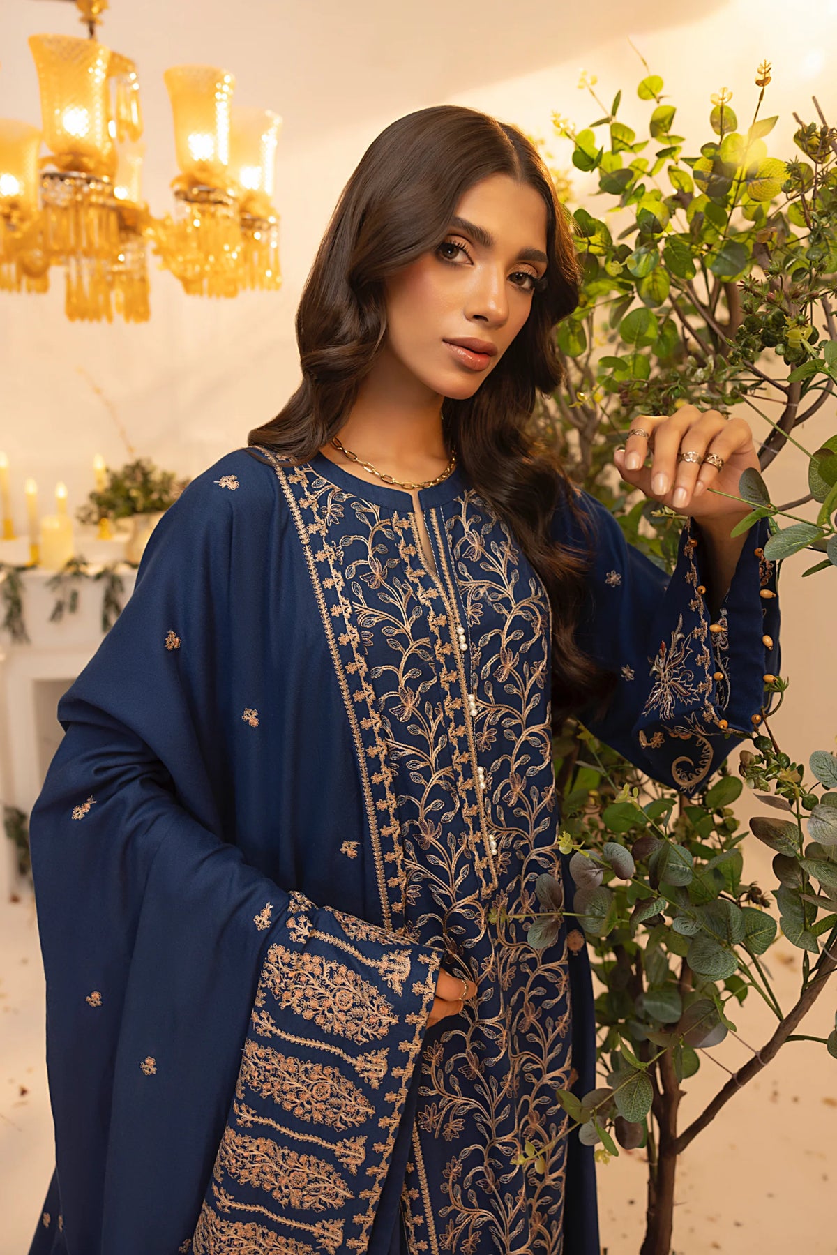 PREMIUM EMBROIDERED CASHMI WOOL