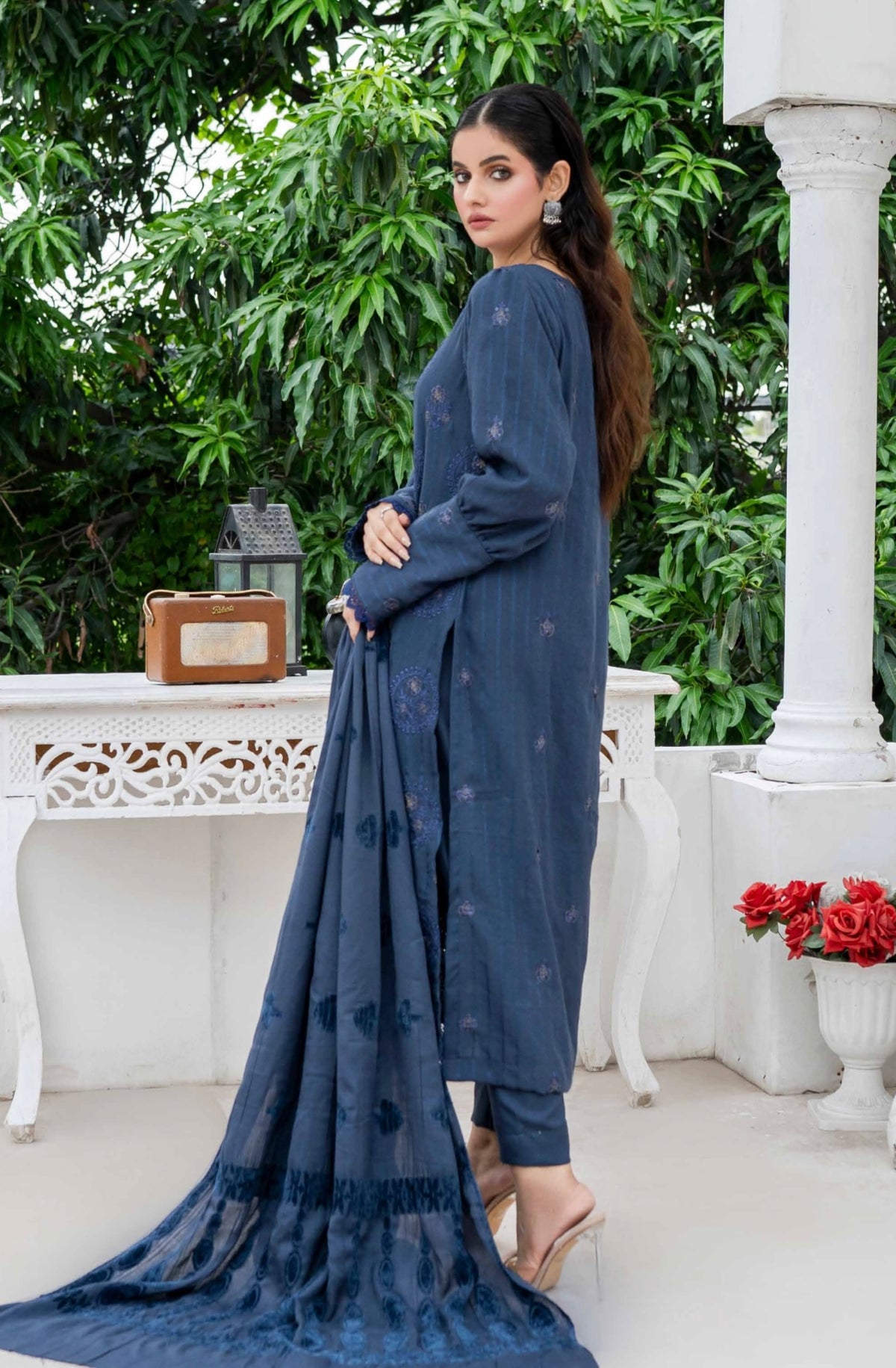 MOTIF LUXE