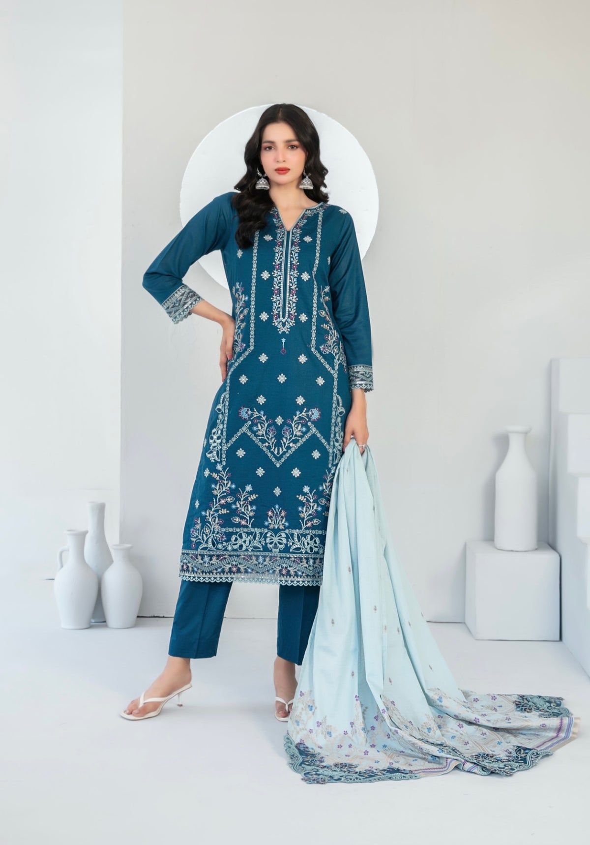 ABDAR BANADORA EMBROIDERY