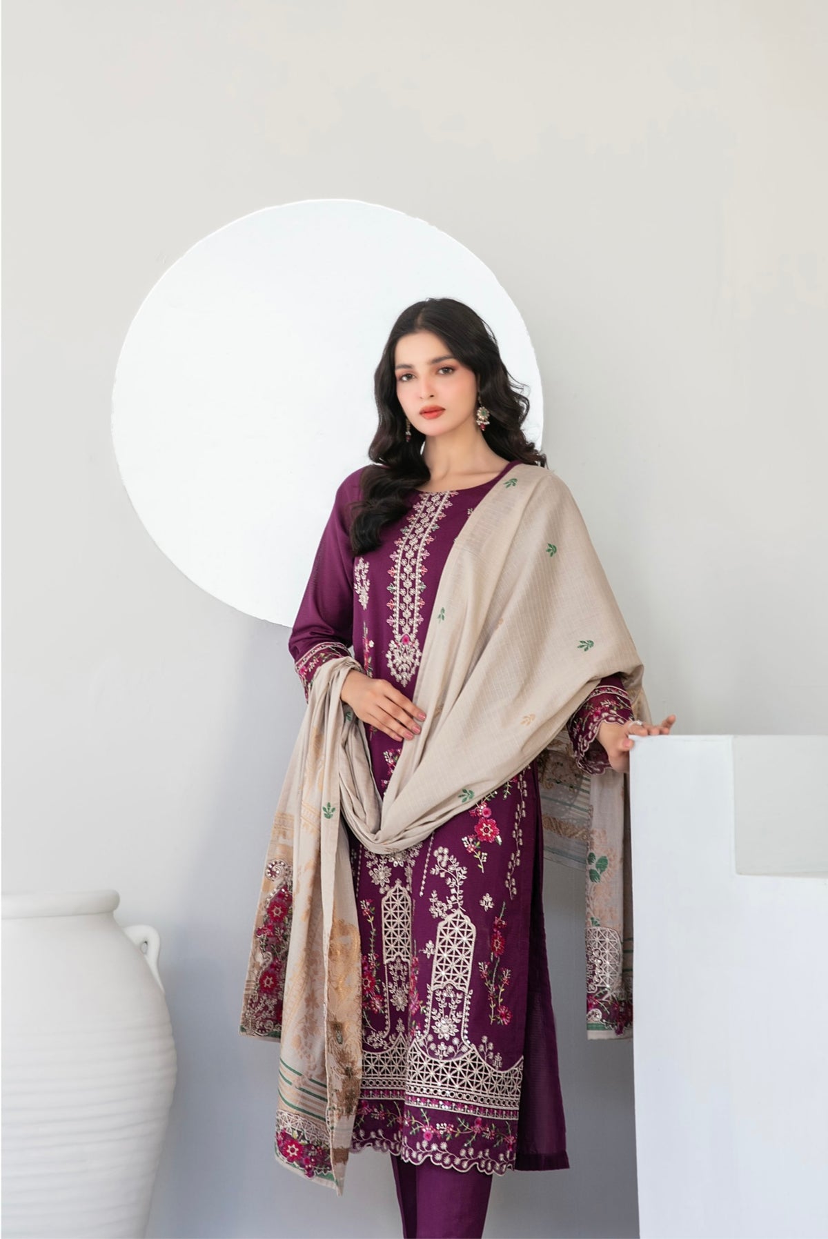 ABDAR BANADORA EMBROIDERY