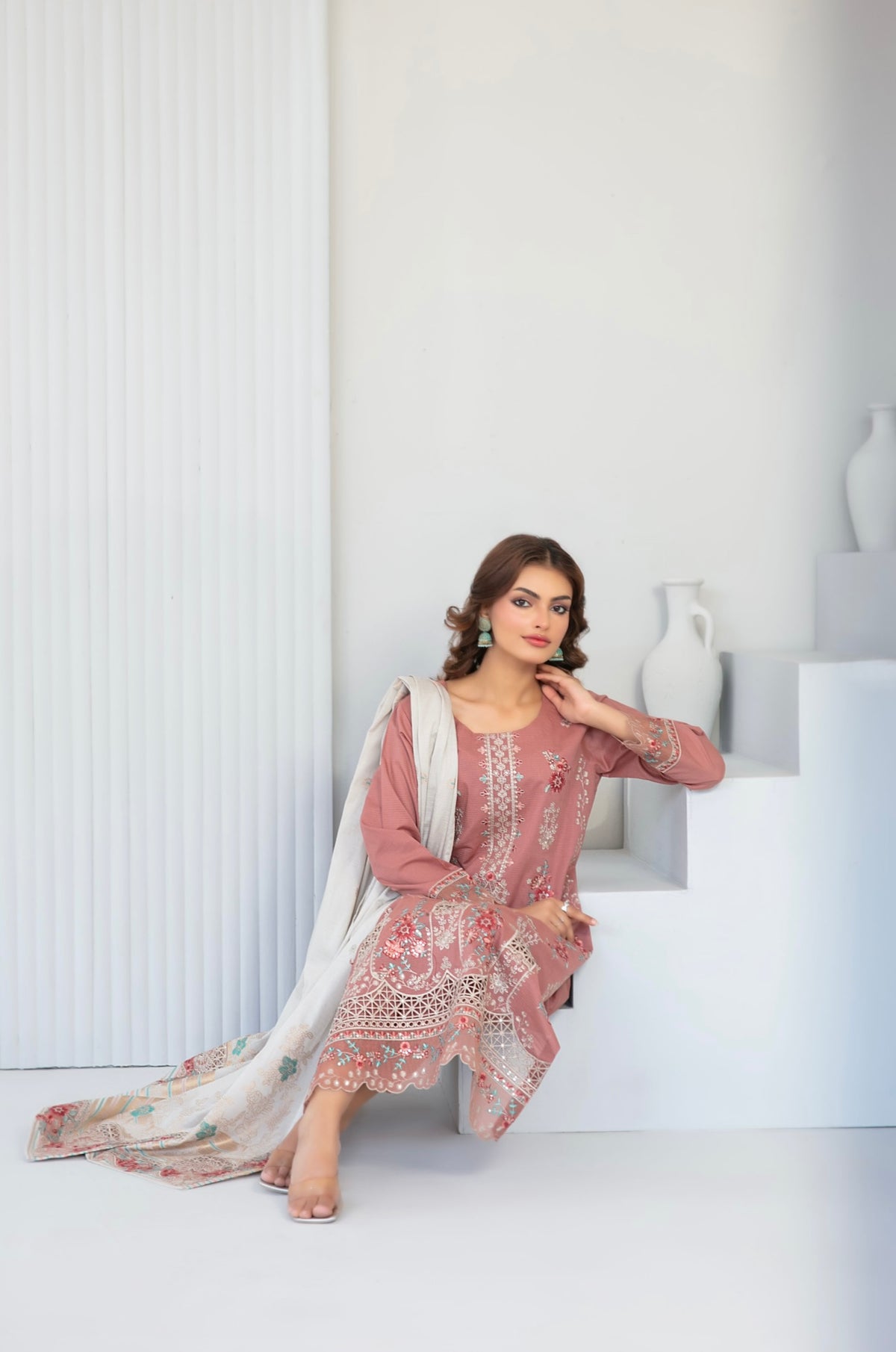 ABDAR BANADORA EMBROIDERY
