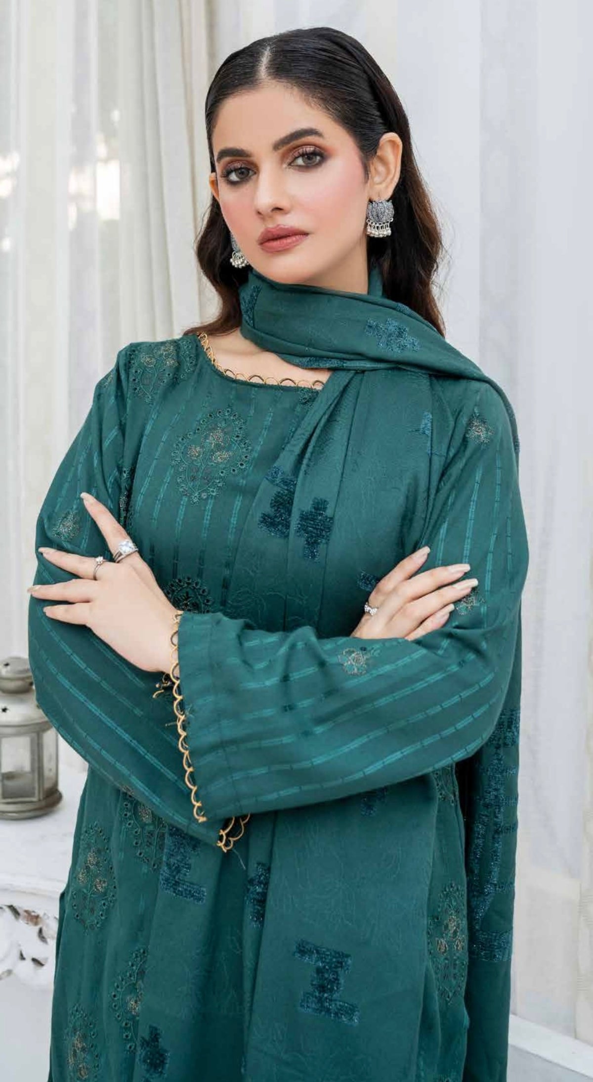 MOTIF LUXE