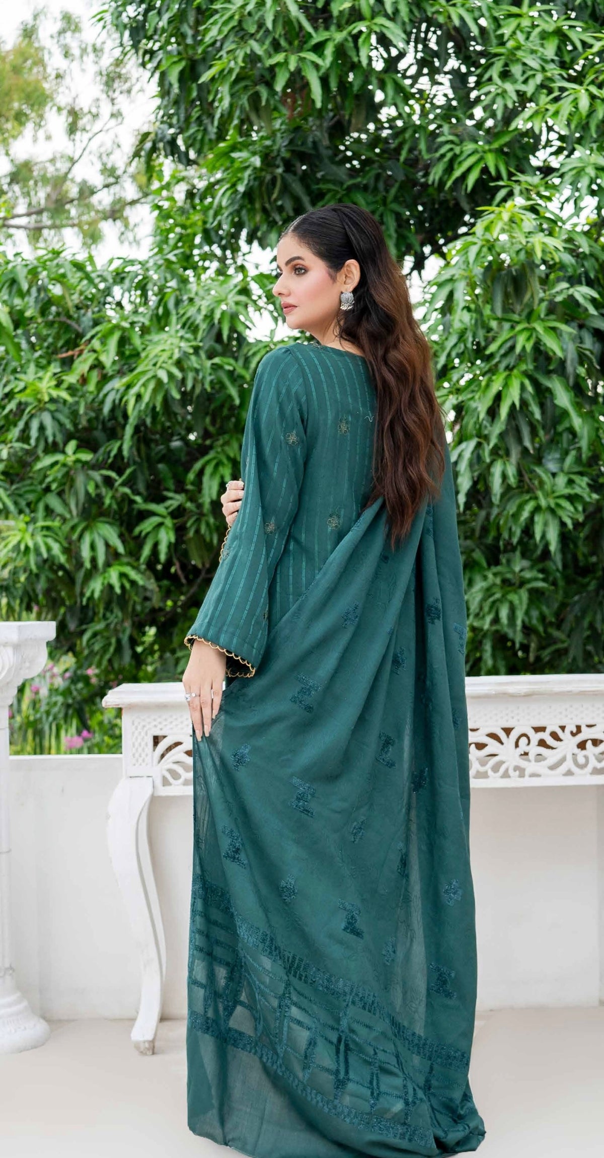 MOTIF LUXE