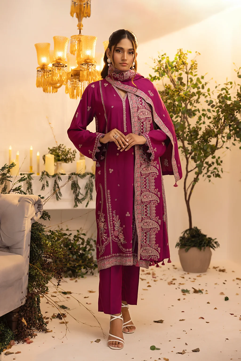 Lakhany Cashmi Embroidered Shawl
