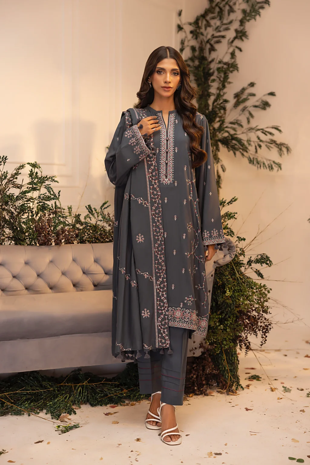 Lakhany Cashmi Embroidered Shawl