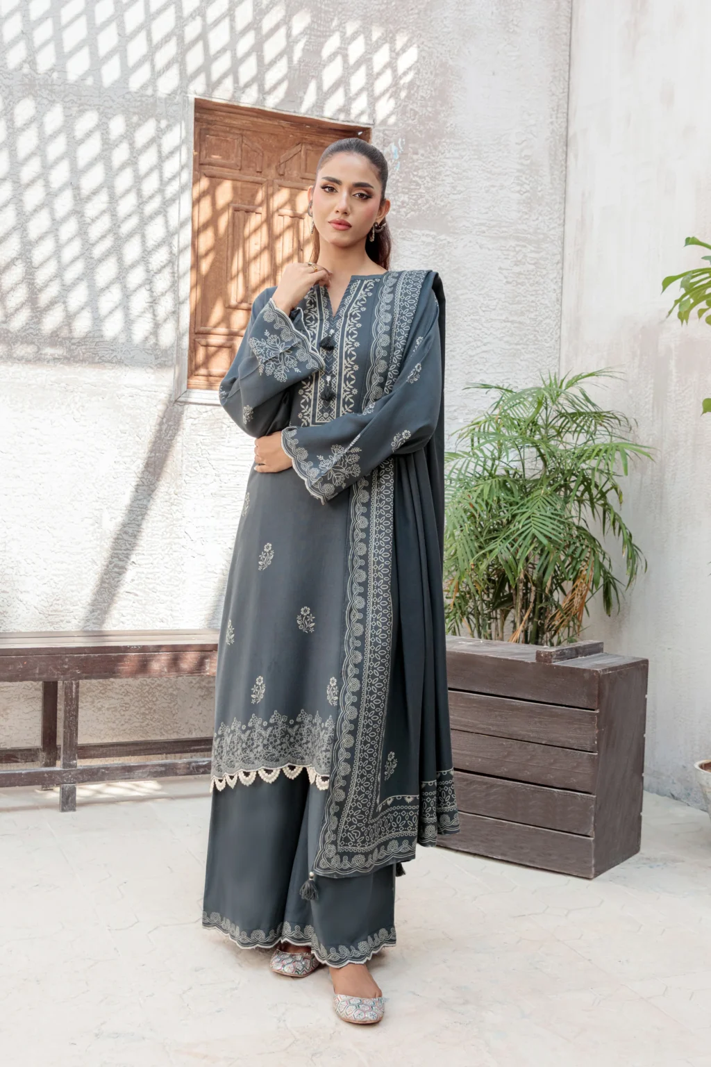 LAKHANY PRINTED PASHMINA